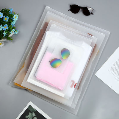 Silk Screen Printing PVC PE Plastic Zip Lock Bags For Clothes Moisture Proof